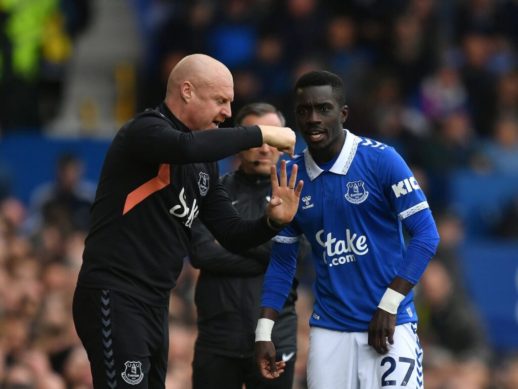 Sean Dyche évoque l’importance d’Idrissa Gueye : « It’s a beautiful thing for the people who play football »